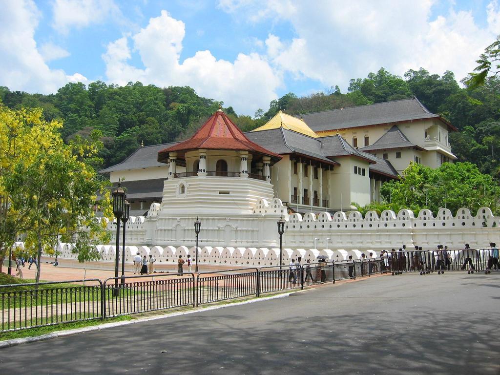 Raja174 Homestay Kandy Exterior foto